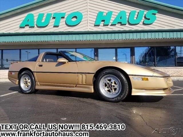 1985 Gold Chevrolet Corvette