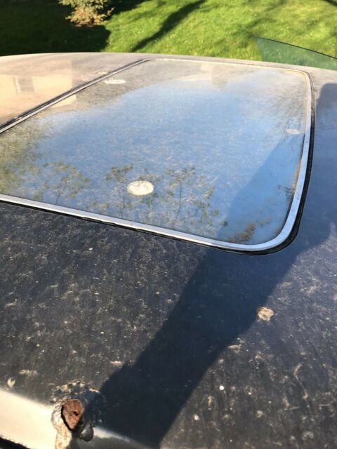 1985 White Oldsmobile Cutlass