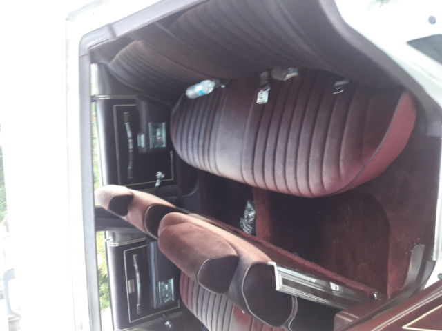 1985 White Oldsmobile Eighty-Eight Four door