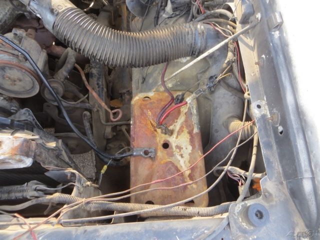 1985 White Dodge Ram 1500