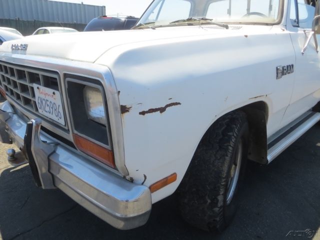 1985 White Dodge Ram 1500