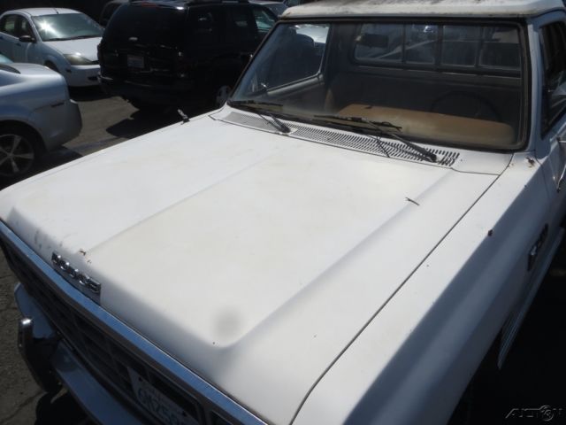 1985 White Dodge Ram 1500