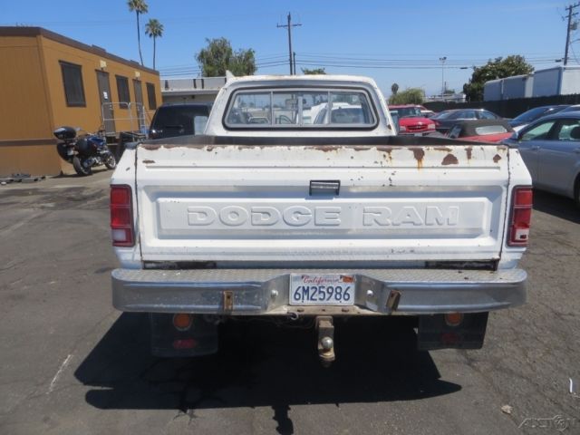 1985 White Dodge Ram 1500