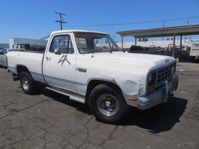 1985 White Dodge Ram 1500