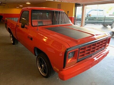 1985 Dodge D150