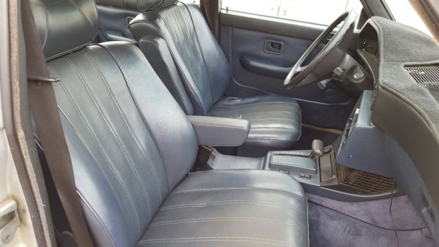 1985 Silver BMW 5-Series Sedan