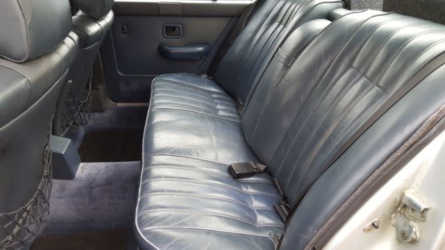 1985 Silver BMW 5-Series Sedan