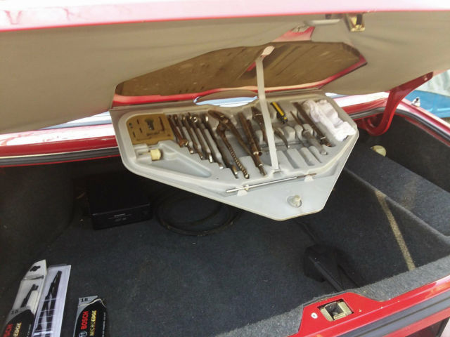 1985 Cinnabar red BMW M6 Coupe