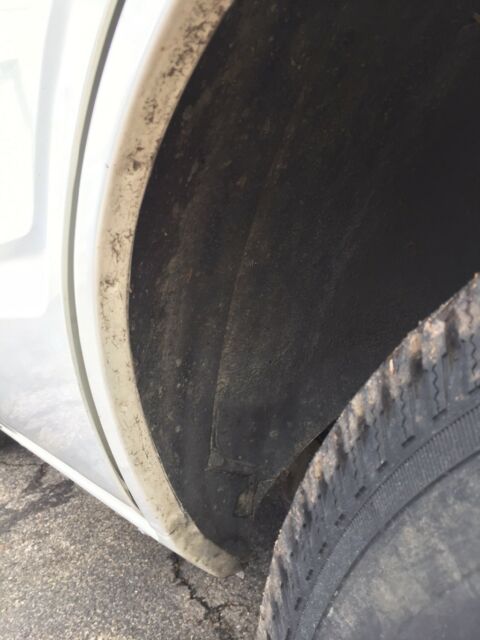 1985 White Toyota Land Cruiser