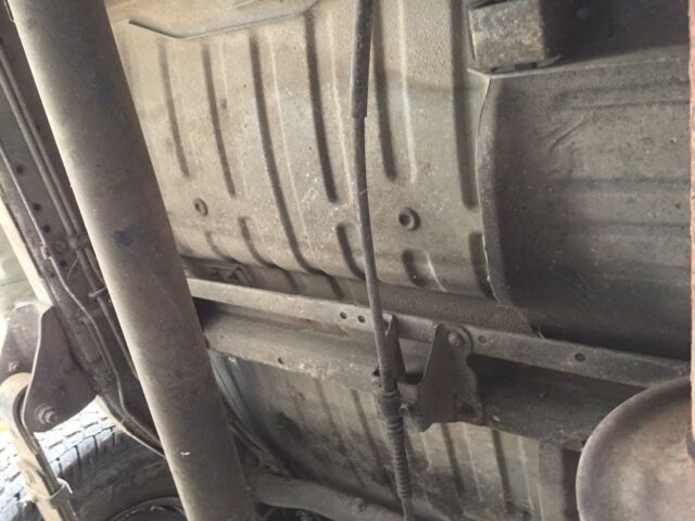 1985 White Toyota Land Cruiser