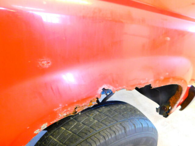 1985 Red Ford Bronco II Jeep