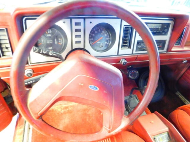 1985 Red Ford Bronco II Jeep
