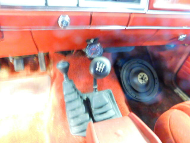 1985 Red Ford Bronco II Jeep