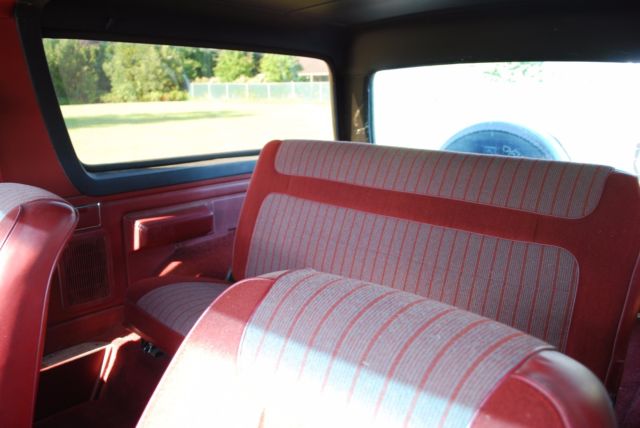 1985 Ford Bronco SUV