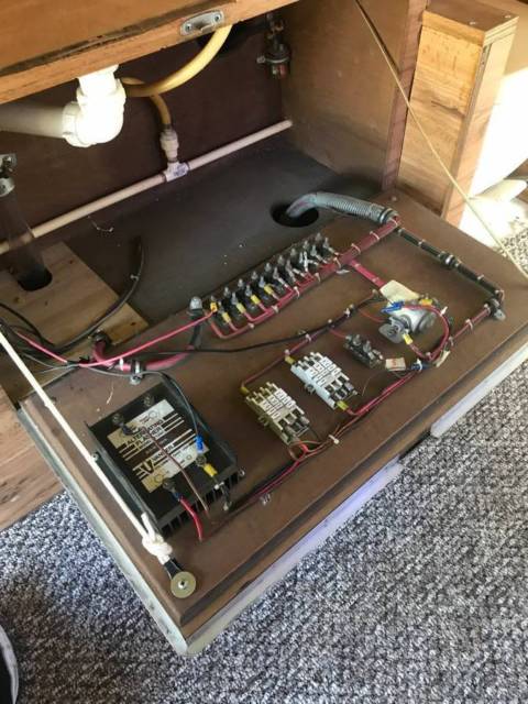 1985 White Ford E-Series Van Van Camper