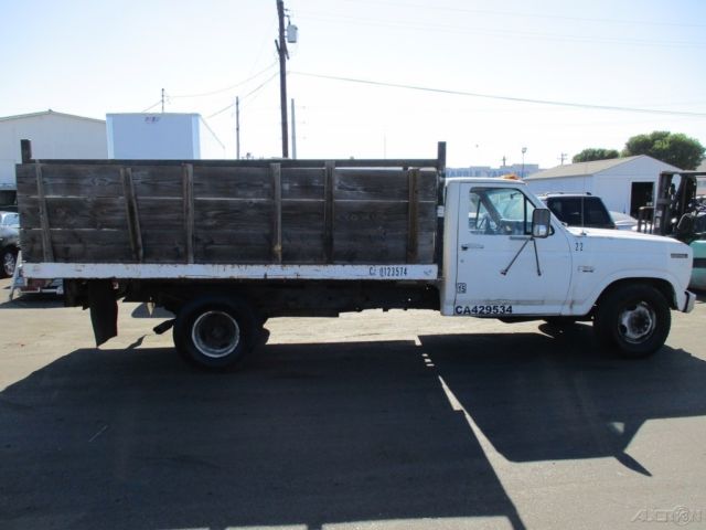 1985 White Ford F-350 Pickup Truck