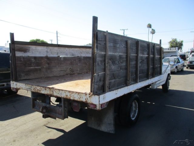 1985 White Ford F-350 Pickup Truck