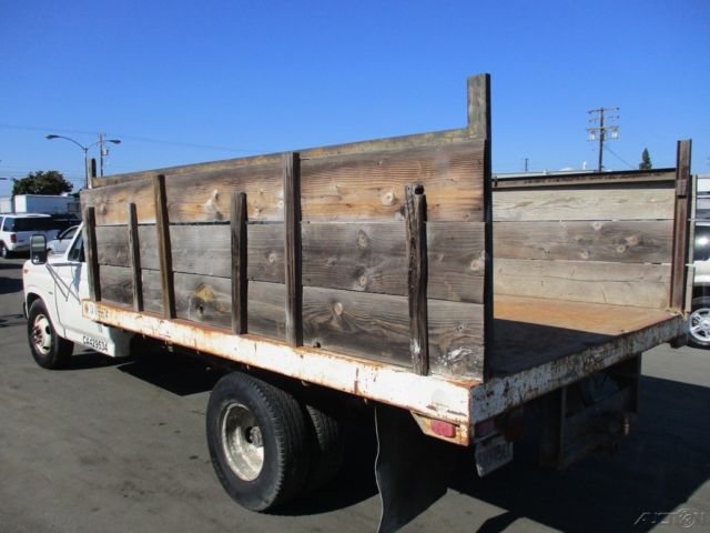 1985 White Ford F-350 Pickup Truck