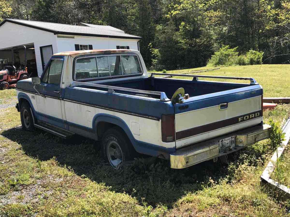 1985 Blue Ford F-150 Pickup