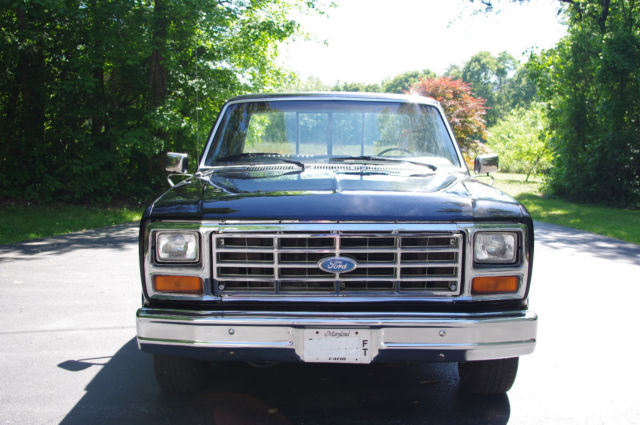 1985 Black Ford F-150