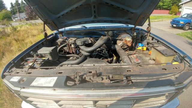 1985 Blue Ford F-150 Extended Cab Pickup