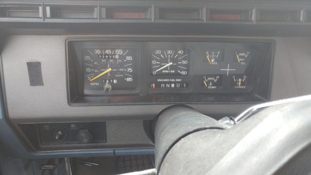 1985 Blue Ford F-150 Extended Cab Pickup