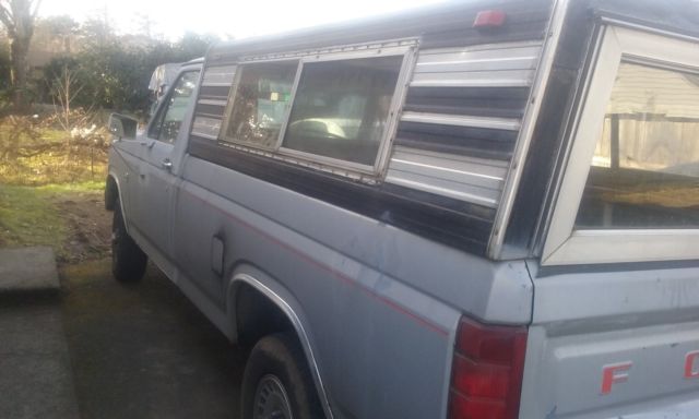 1985 Gray Ford F-150 Crew Cab Pickup