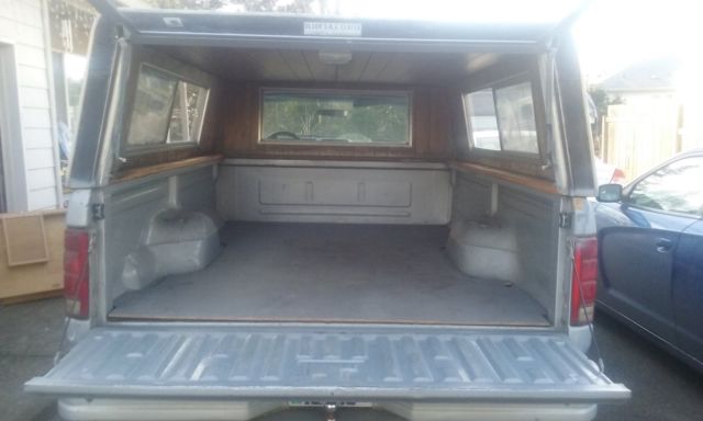 1985 Gray Ford F-150 Crew Cab Pickup