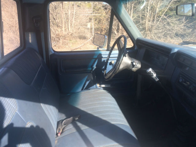 1985 Blue Ford F-250 Standard Cab Pickup