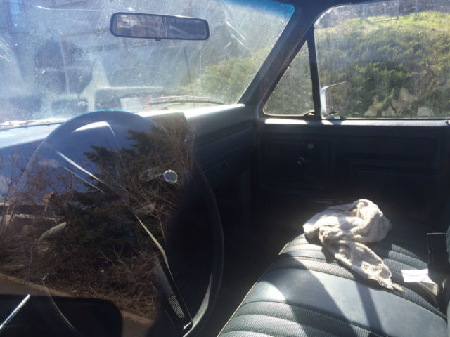 1985 Blue Ford F-250 Standard Cab Pickup