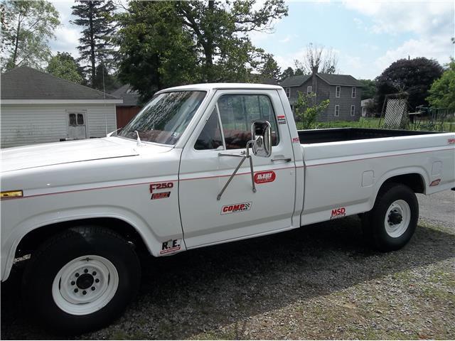 1985 White Ford Other Pickups --