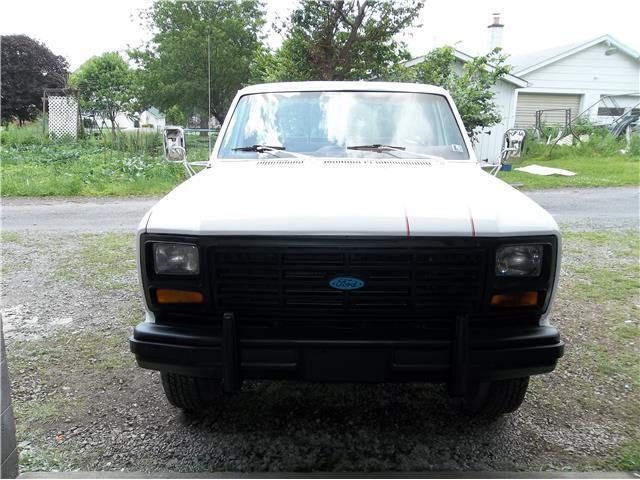 1985 White Ford Other Pickups --