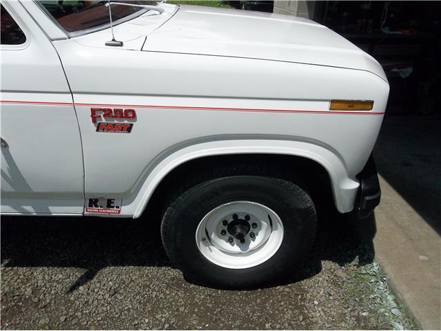 1985 White Ford Other Pickups --