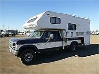 1985 Blue Ford F-250 Pickup