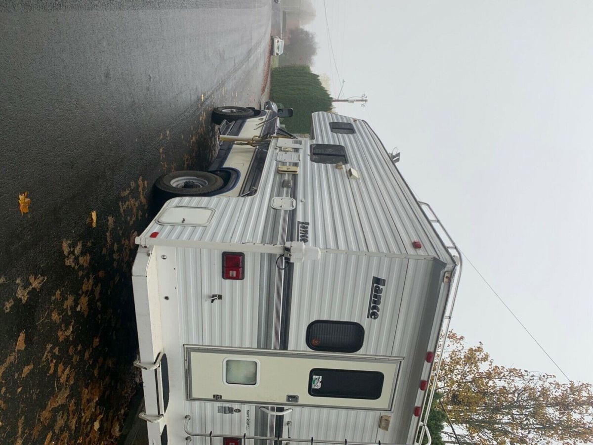 1985 Blue Ford F-250 Pickup