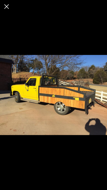 1985 Yellow Ford F-250 Standard Cab Pickup