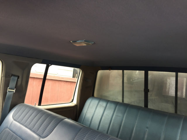 1985 White Ford F-350 Crew Cab Pickup