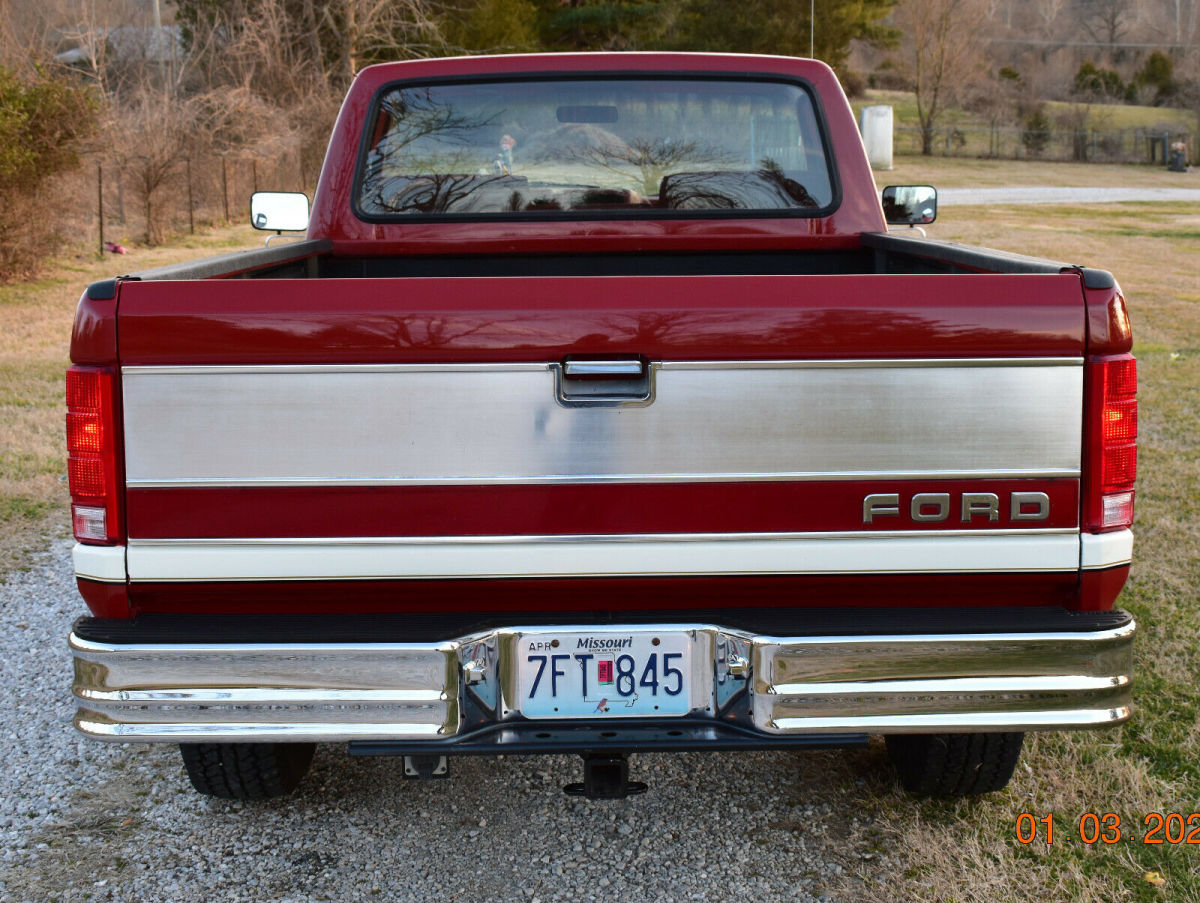 1985 Ford F-150 Standard Cab Pickup