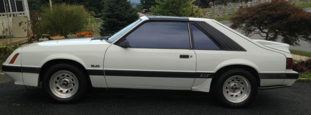 1985 White Ford Mustang Hatchback