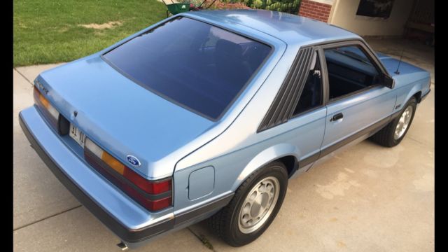 1985 Blue Ford Mustang Hatchback