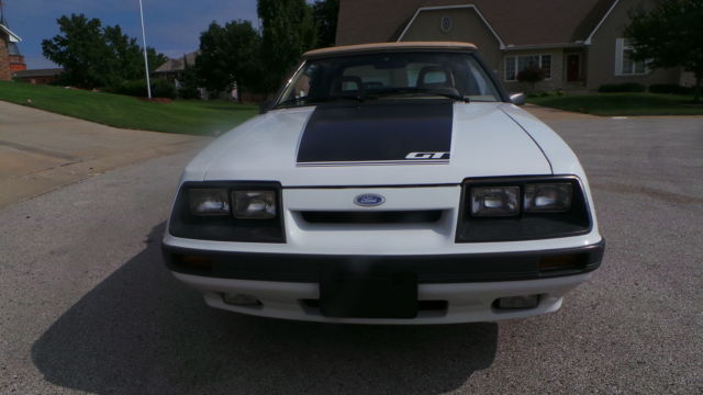1985 White Ford Mustang Convertible