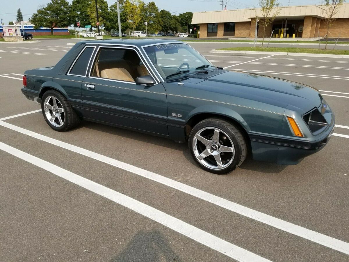 1985 Ford Mustang Coupe