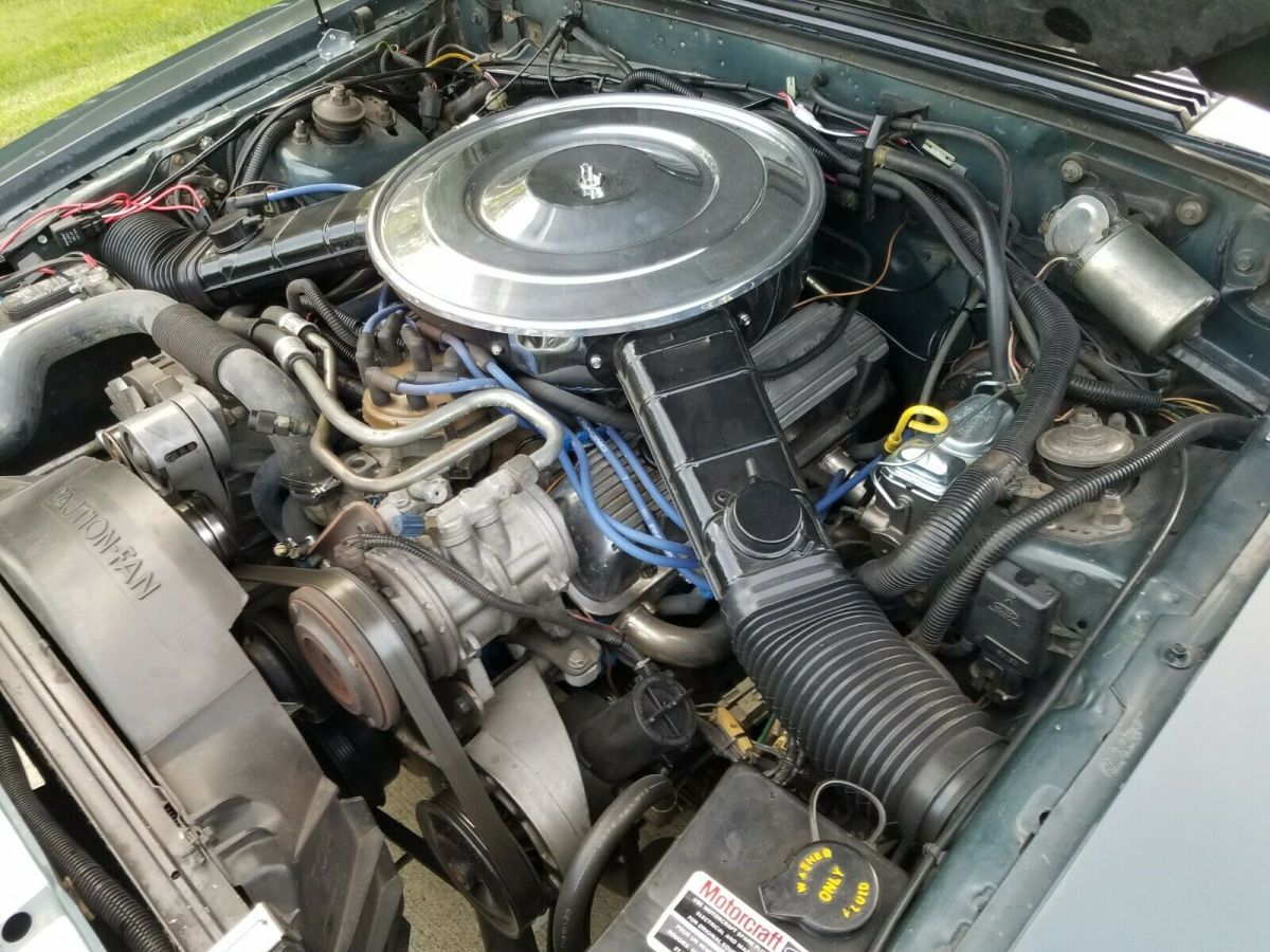 1985 Ford Mustang Coupe