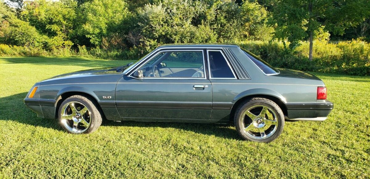 1985 Ford Mustang Coupe