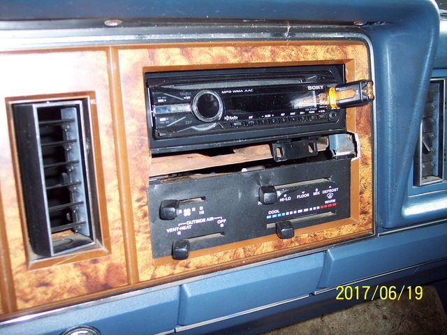 1985 Blue Ford Ranger Cab & Chassis