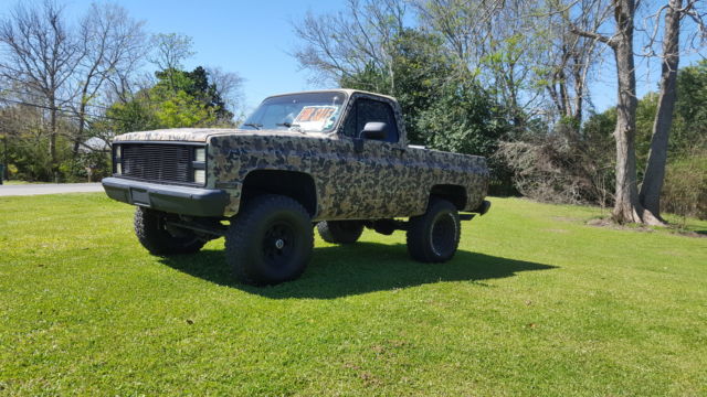 1985 Drake old school camo GMC Jimmy SUV