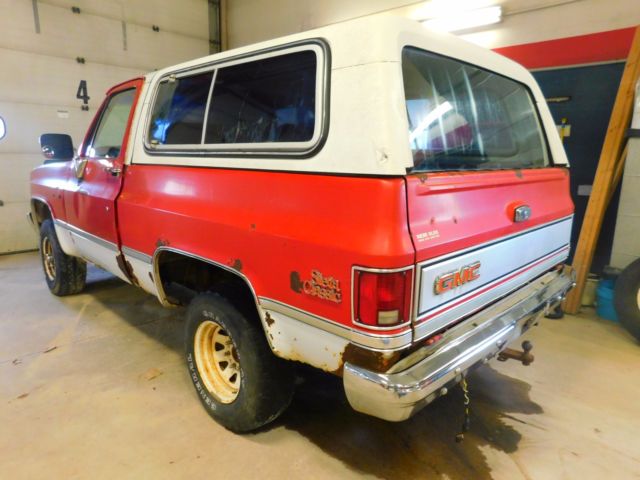 1985 Red GMC Jimmy