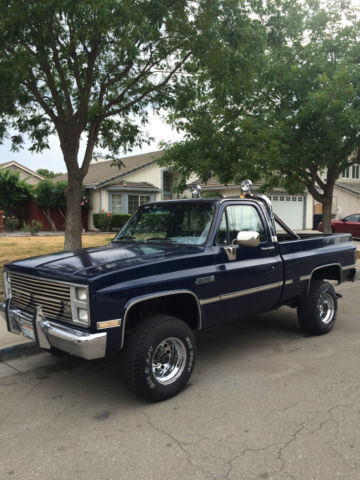 1985 Blue GMC Sierra 1500 Cab & Chassis