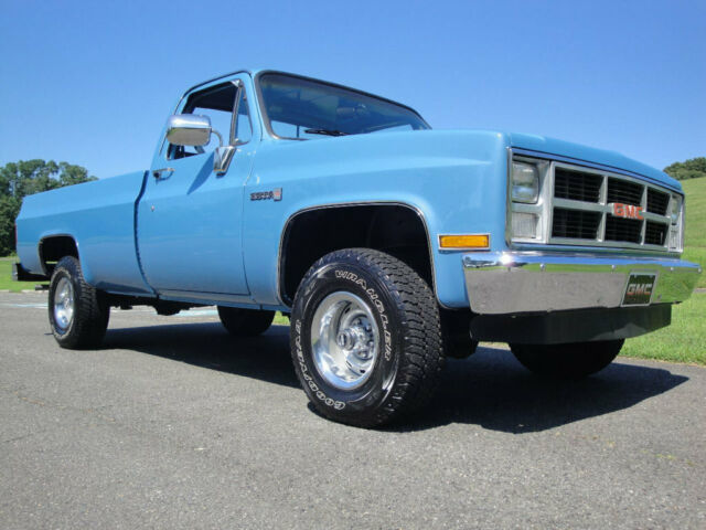 1985 Steel-Blue metallic GMC Sierra 1500 Pickup Truck