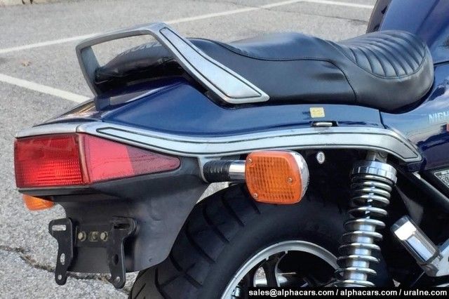 1985 Blue Honda Nighthawk 650 --